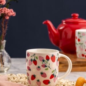Price & Kensington 340ml Strawberries Mug